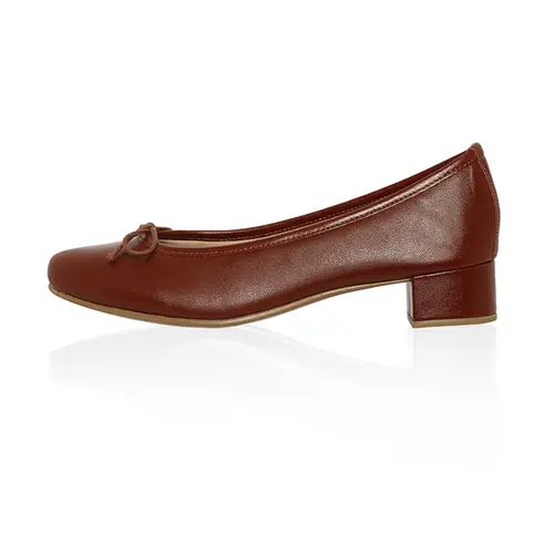 Saltinho Bailarina de bico redondo Couro Cognac