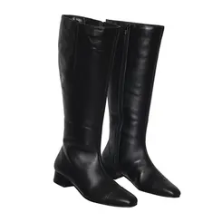 Bota Ivy Cano Longo em Couro Preto