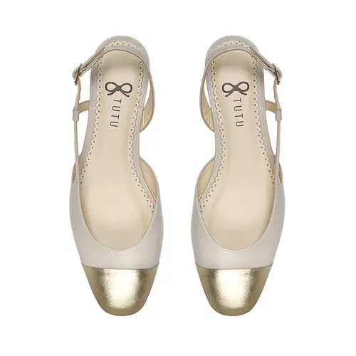 Scarpin Sofia Couro Off White - Biqueira Ouro